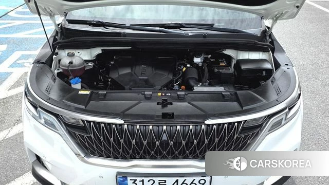 Kia Carnival 4th generation id 4486691 из Кореи 16