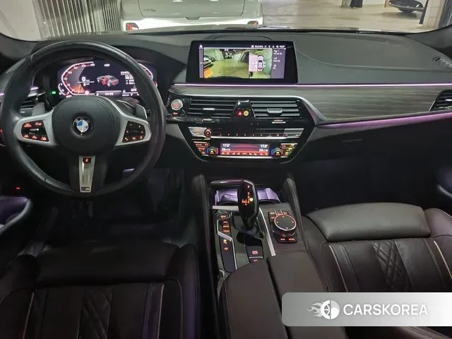 BMW 5 Series (G30) id 2994909 из Кореи 16