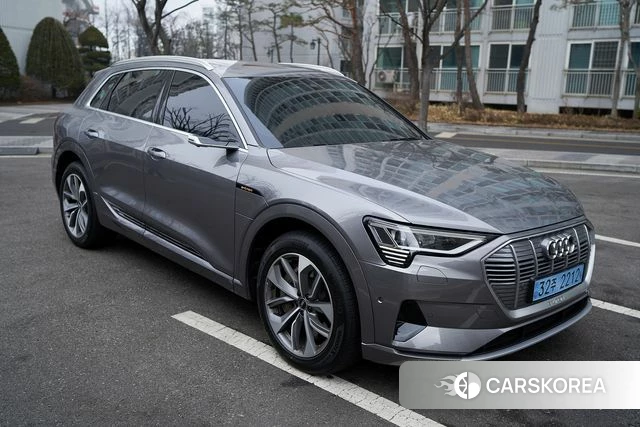 Audi e-Tron id 3812790 из Кореи 12