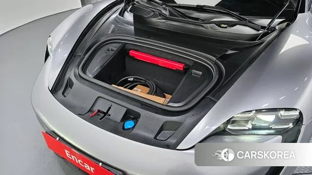 Porsche Taycan id 3355857 из Кореи 16