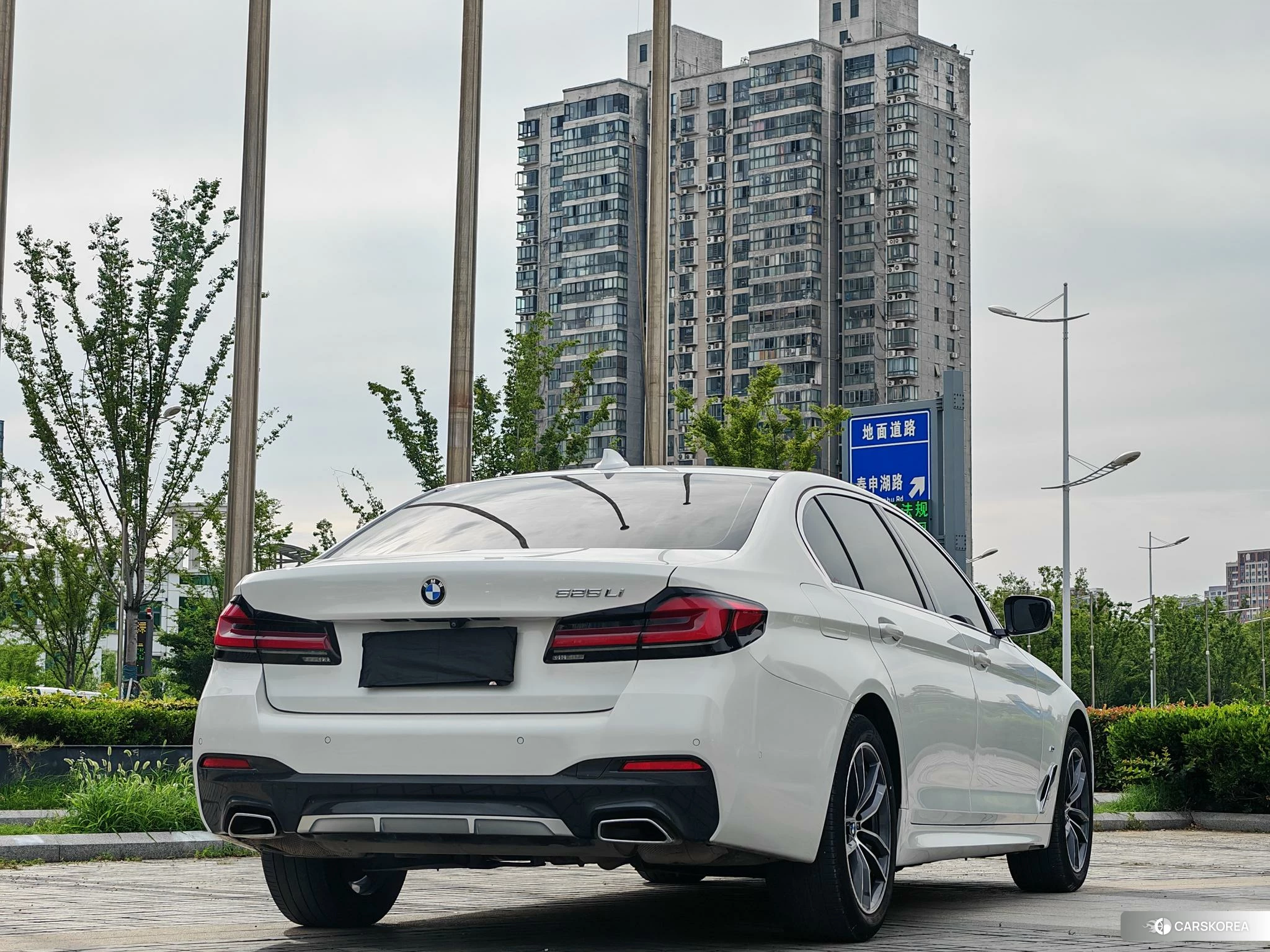 BMW 5 series id 4454467 из Китая 14
