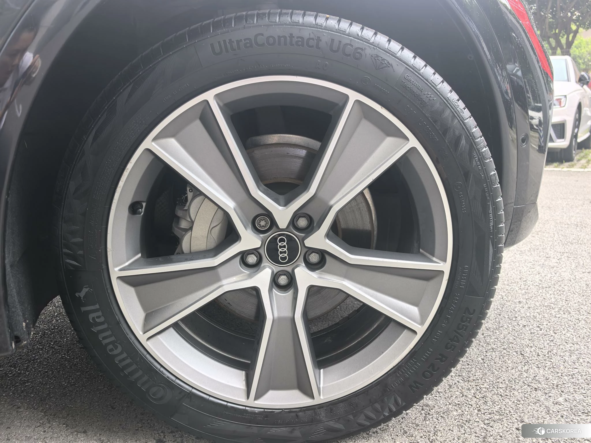 Audi Q5L id 4461988 из Китая 11