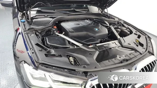 BMW 5 Series (G30) id 3355721 из Кореи 16