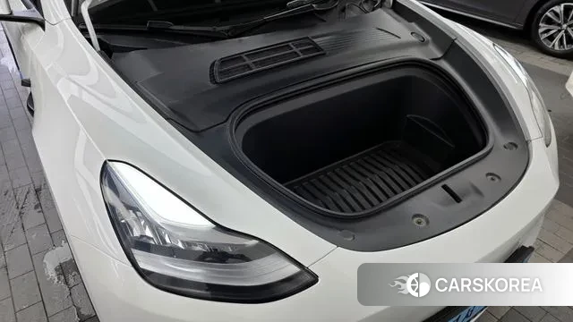 Tesla Model Y id 3032754 из Кореи 16