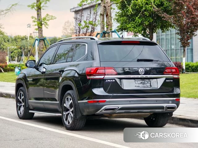Volkswagen Tourang id 4274299 из Китая 16