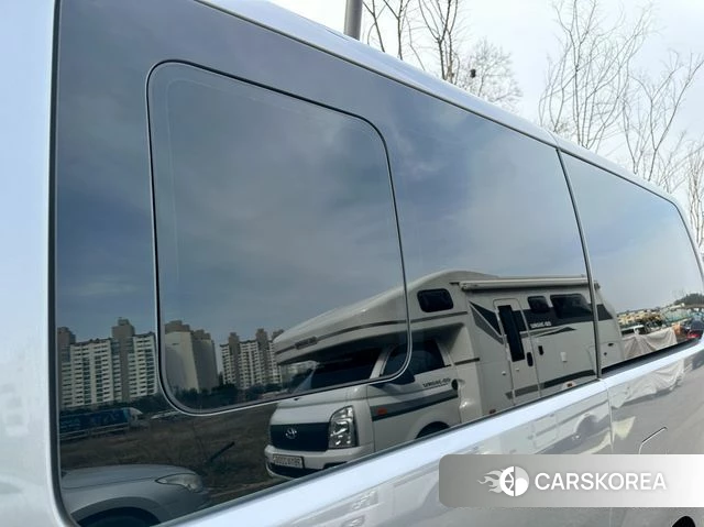 Hyundai The New Grand Starex id 3873407 из Кореи 16