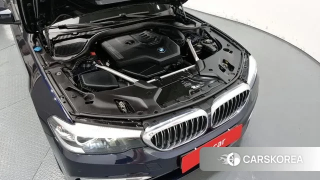 BMW 5 Series (G30) id 2976611 из Кореи 16