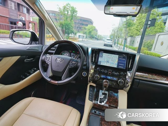 Toyota Elfa id 4260804 из Китая 8