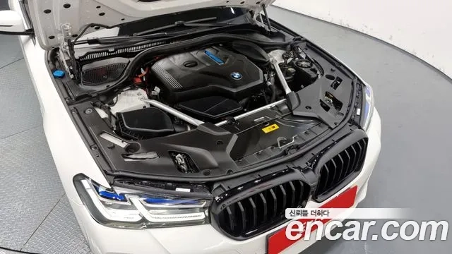 BMW 5 Series (G30) id 2920839 из Кореи 16