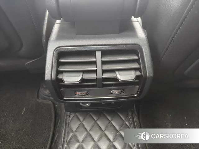 Audi Q3 id 4258860 из Китая 16