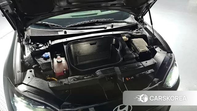 Hyundai Ionic 6 id 3615301 из Кореи 16