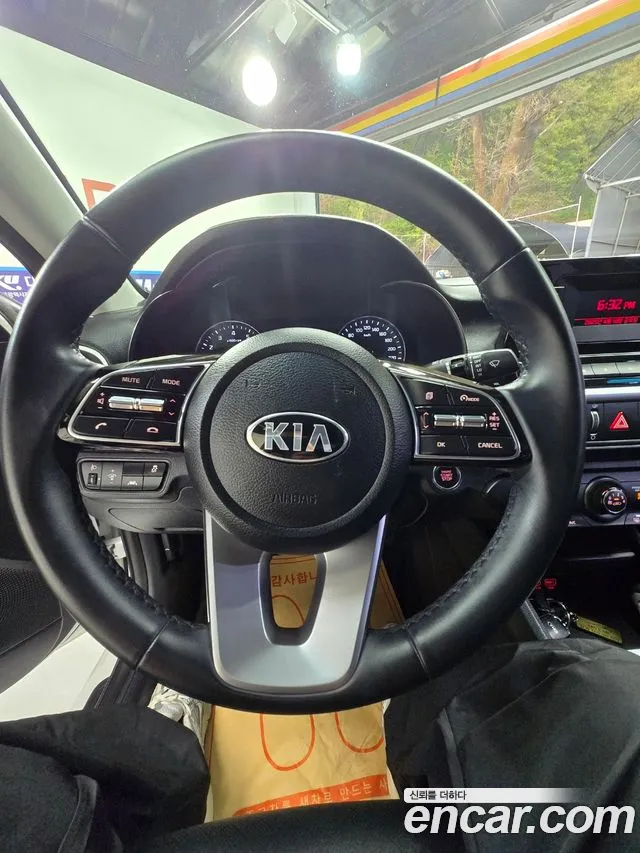 Kia Come New K3 id 2657145 из Кореи 14