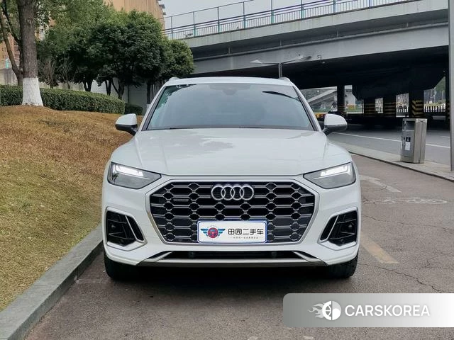 Audi Q5L 2022 Белый из Китая, фото 6