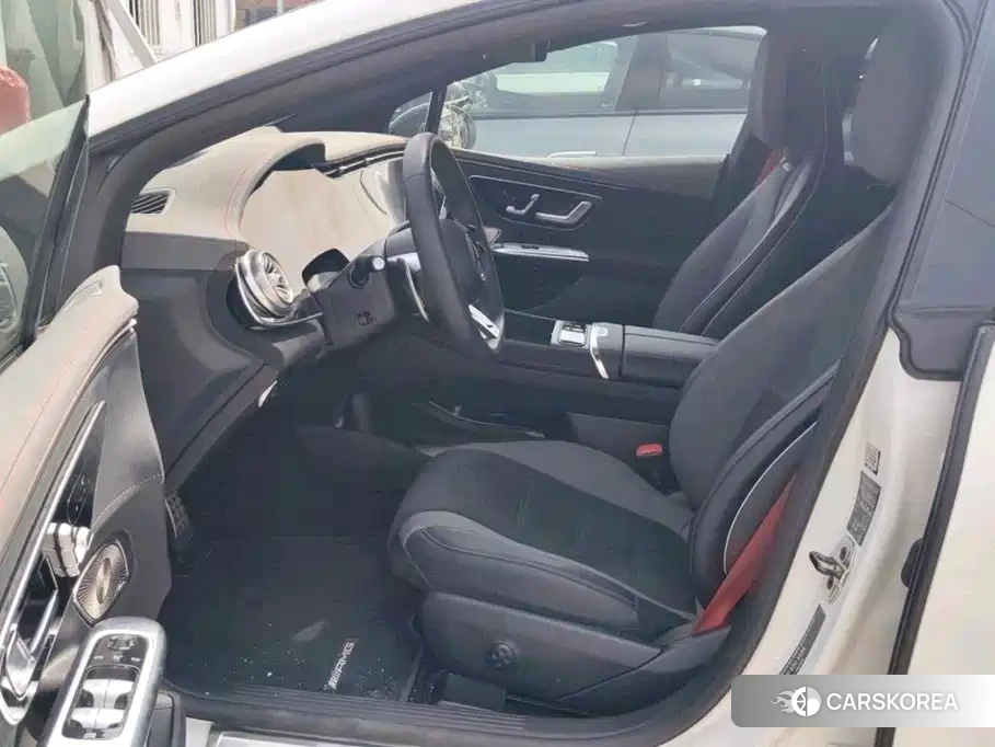 Mercedes-Benz EQE AMG 2025 Белый из Китая, фото 6