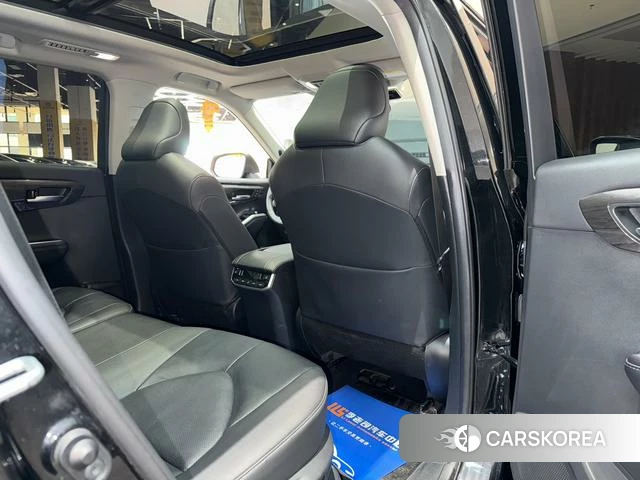 Toyota Highlander id 4321254 из Китая 31