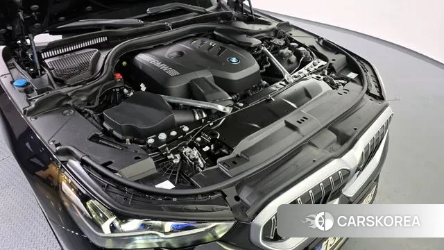 BMW 5 Series (G60) id 3492150 из Кореи 16