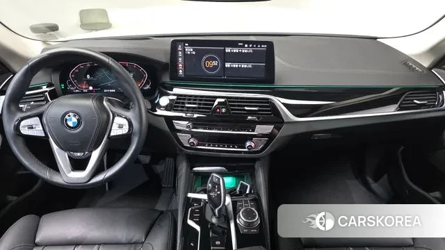 BMW 5 Series (G30) id 3366715 из Кореи 16