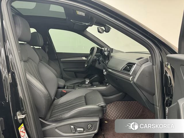 Audi Q5L id 4253272 из Китая 17