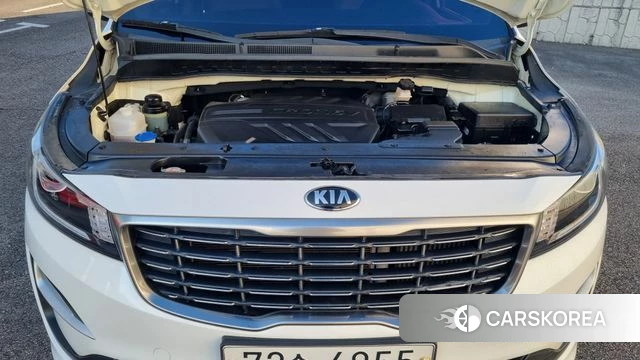 Kia The New Carnival id 4430067 из Кореи 11