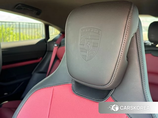 Porsche Taycan id 4862662 из Кореи 11