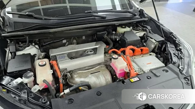 Lexus NX300h id 3788422 из Кореи 16