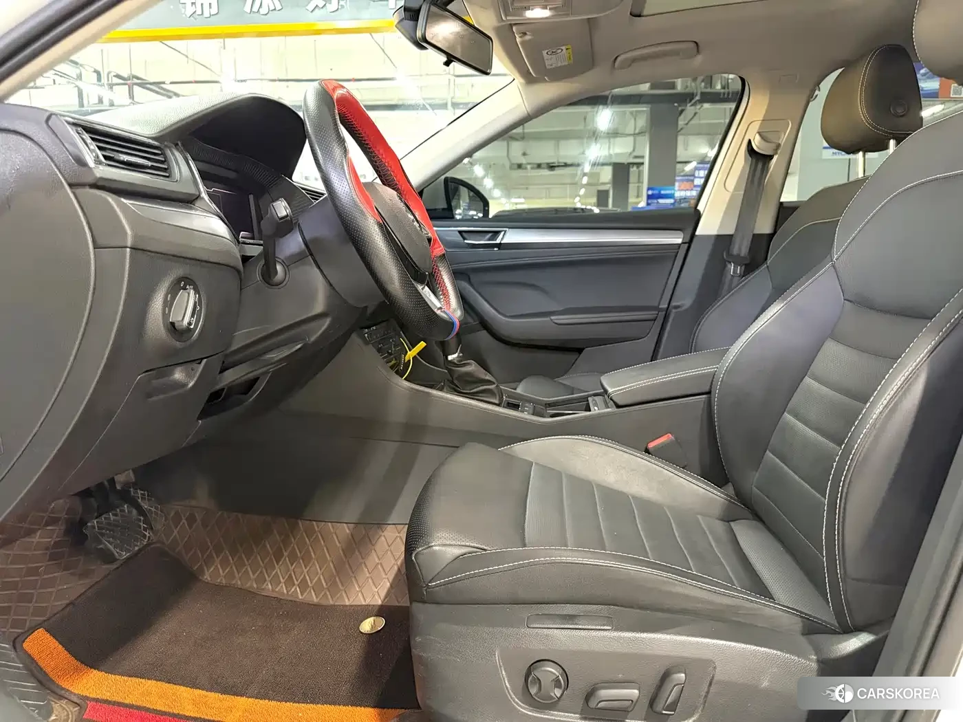 Skoda Superb id 4589467 из Китая 7