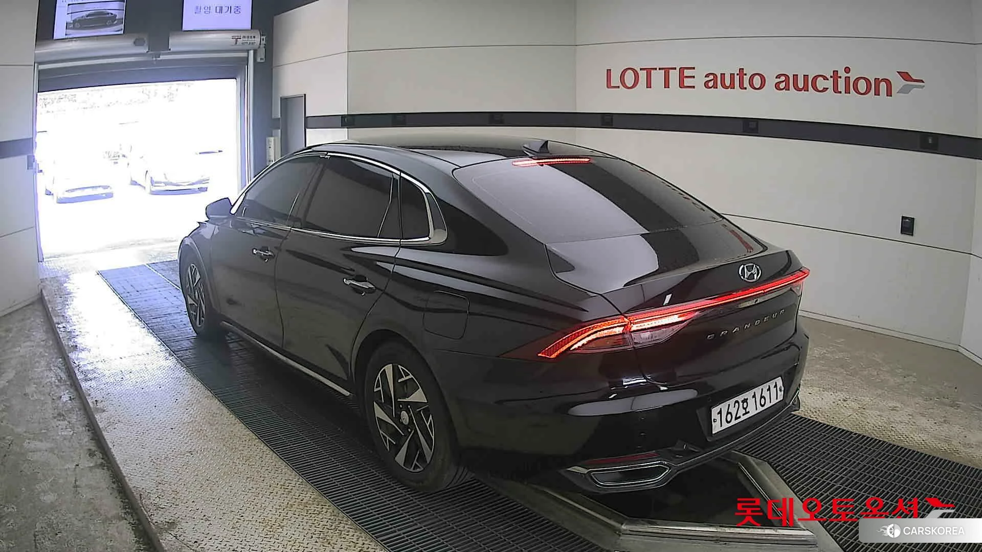Hyundai Grandeur Hybrid id 4289501 из Кореи 34