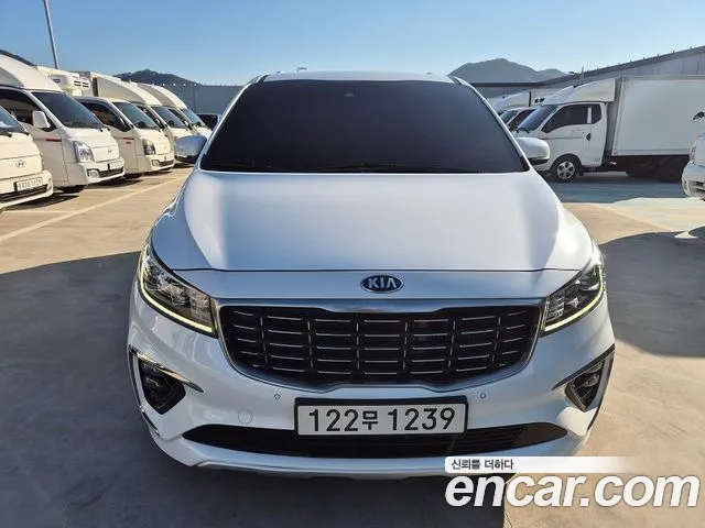 Kia The New Carnival id 2314504 из Кореи 11
