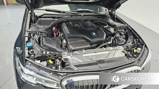 BMW 3 Series (G20) id 3702415 из Кореи 16