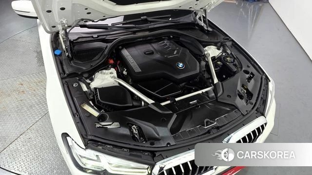 BMW 5 Series (G30) id 4529225 из Кореи 30