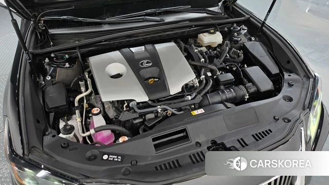 Lexus ES300h 7th generation id 4676694 из Кореи 37