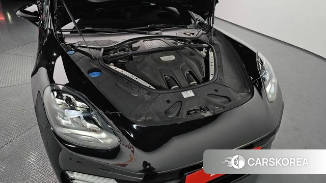 Porsche Panamera (971) id 3812669 из Кореи 16