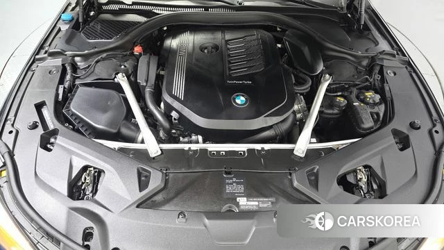 BMW 8 Series (G15) id 4482621 из Кореи 33