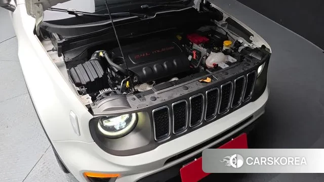 Jeep Renegade id 3753278 из Кореи 16