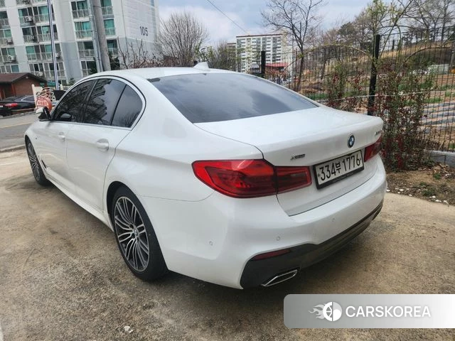 BMW 5 Series (G30) id 4224922 из Кореи 7