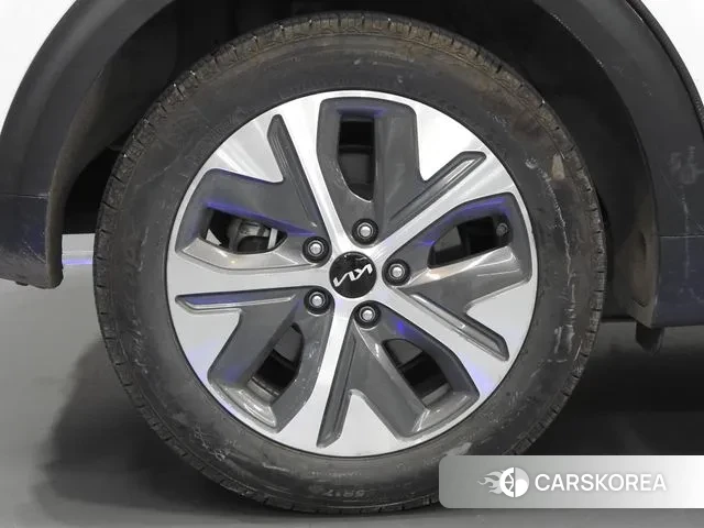 Kia Niro Plus id 3400890 из Кореи 16