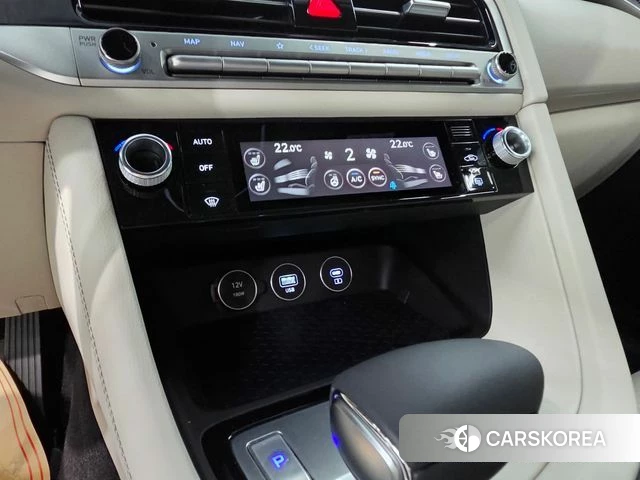 Genesis The New G70 id 4368438 из Кореи 12