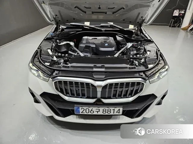 BMW 5 Series (G60) id 3477361 из Кореи 16