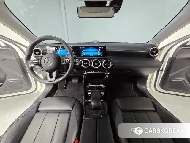 Mercedes-Benz A-Class W177 id 3504332 из Кореи 16