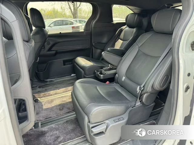 Toyota Saina id 4276464 из Китая 8