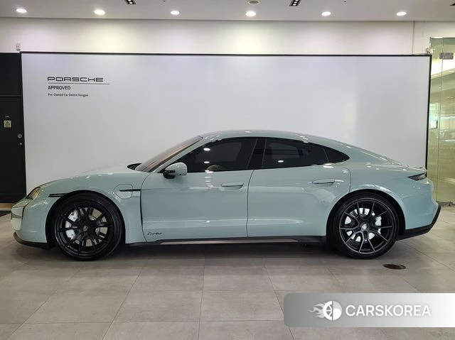 Porsche Taycan id 4333956 из Кореи 16