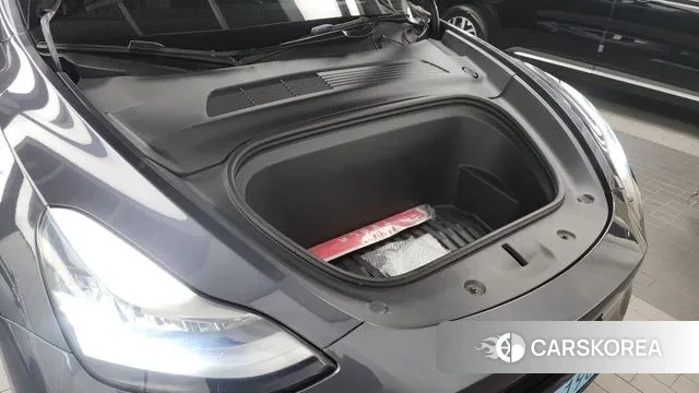 Tesla Model Y id 3355652 из Кореи 16