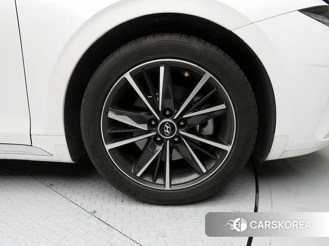 Hyundai The New Grandeur IG id 4018957 из Кореи 16