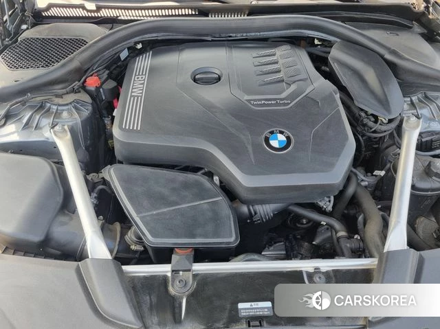 BMW 5 Series (G30) id 3798964 из Кореи 16
