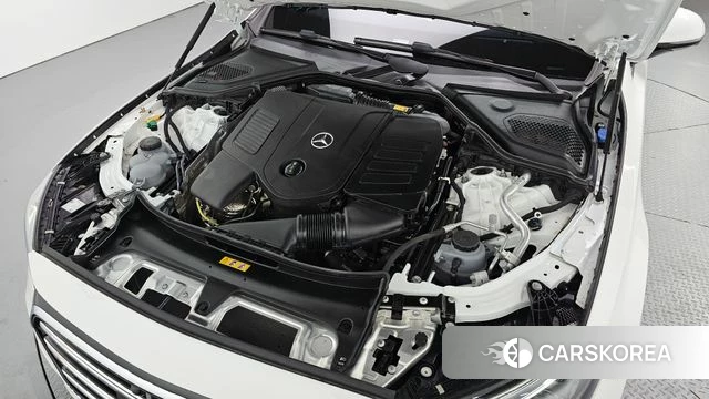 Mercedes-Benz E-Class W214 id 4617641 из Кореи 30