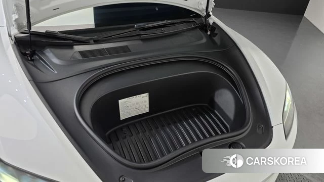 Tesla Model 3 id 4607845 из Кореи 29