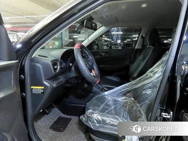 Hyundai Venue id 4317815 из Кореи 16