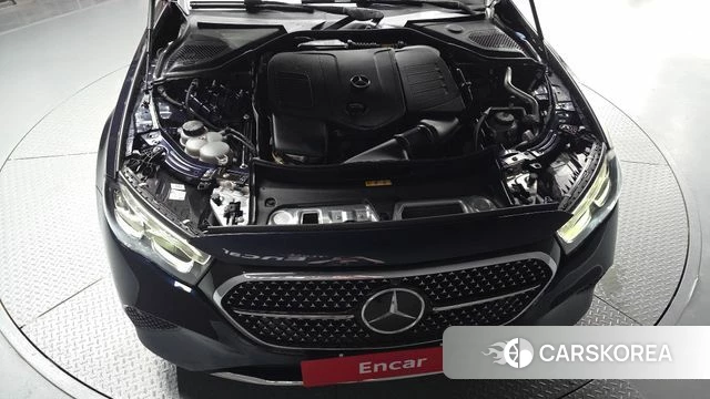 Mercedes-Benz E-Class W214 id 4468623 из Кореи 29