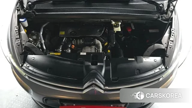 Citroen / DS Grand C4 Picasso id 3761430 из Кореи 16