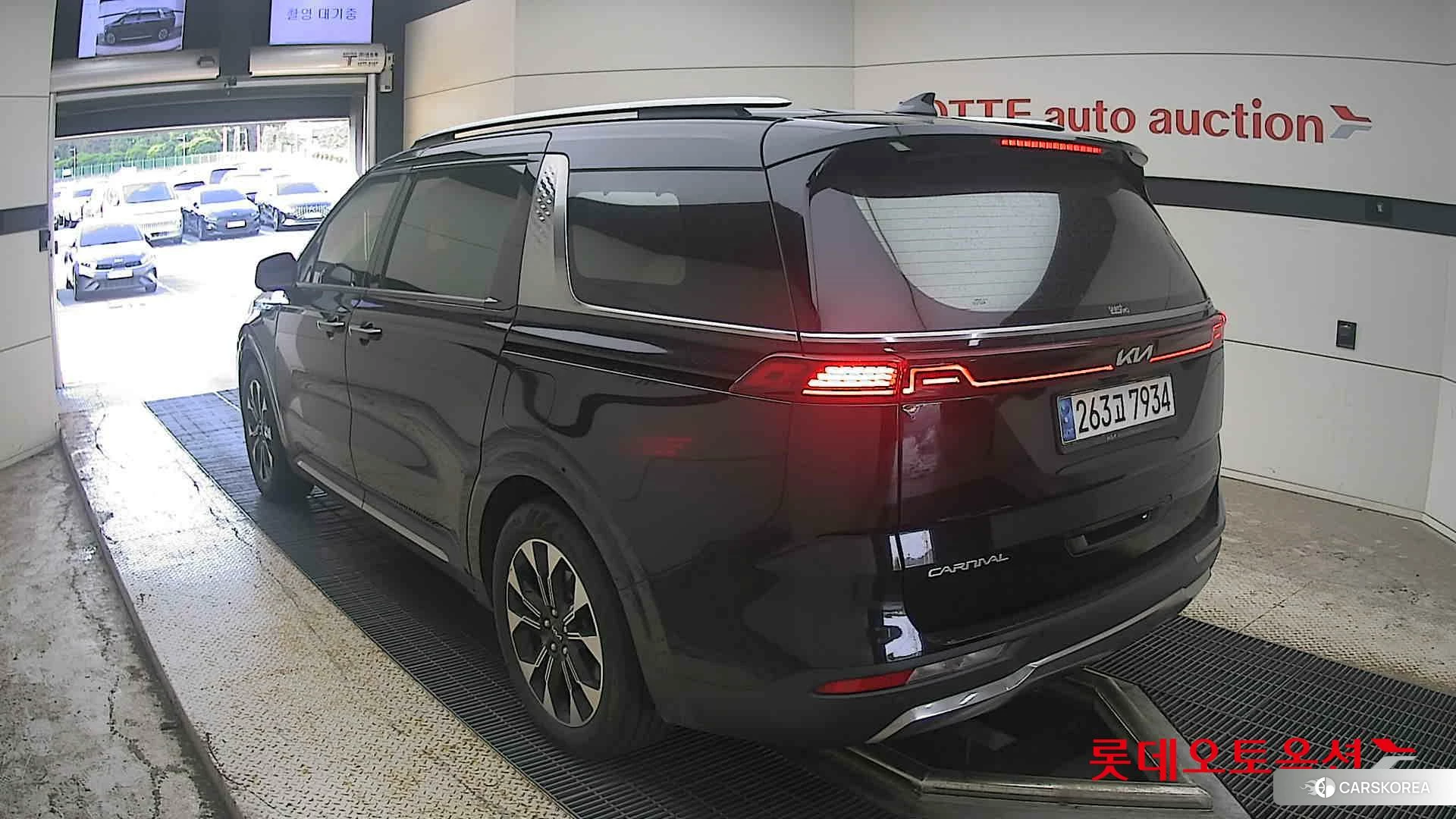 Kia Carnival id 4909242 из Кореи 34